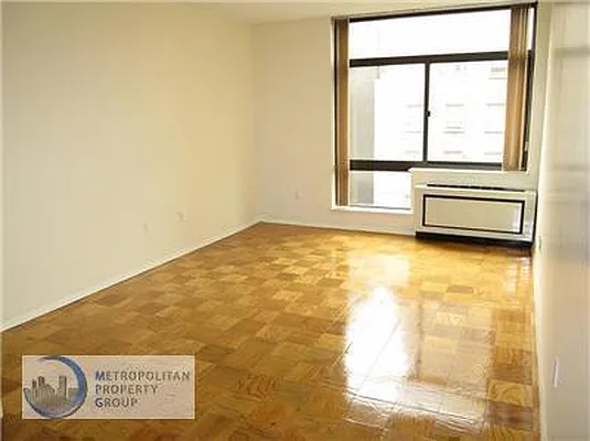 Rented by Metropolitan Property Group | media 27