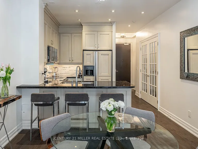 20 Burkebrook Pl #328 — Photo 1