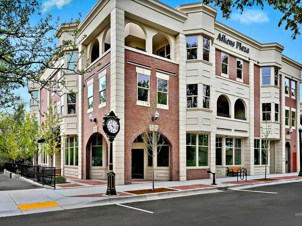 79 E Aikens St #201, Eagle, ID 83616