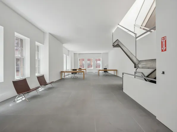 9 Jay Street image 5 of 31