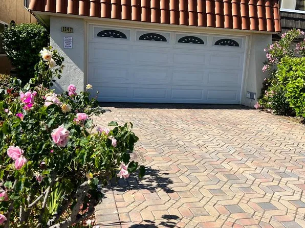 1342 Shoal Dr, San Mateo, CA 94404