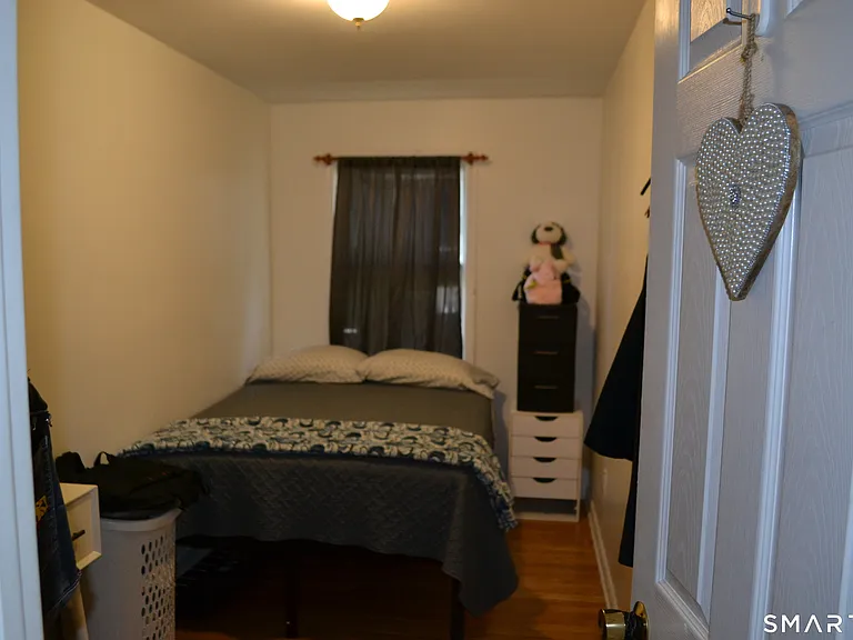 40 Emma Rd — Photo 14
