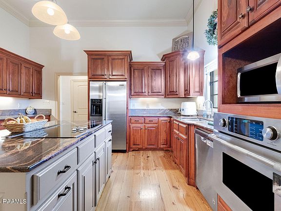 5th image of 336 Gentry Rd
