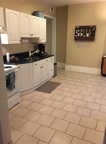 2nd image of 75 S 17th St #2