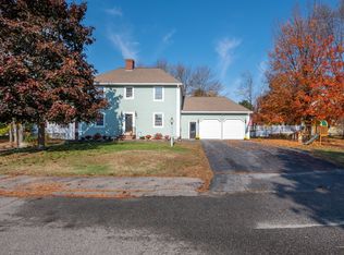 30 Tamarack Dr, South Portland, ME 04106