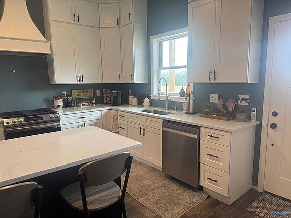 3rd image of 4020 County Road 59