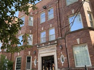 5743 S Calumet Ave APT 3N, Chicago, IL 60637