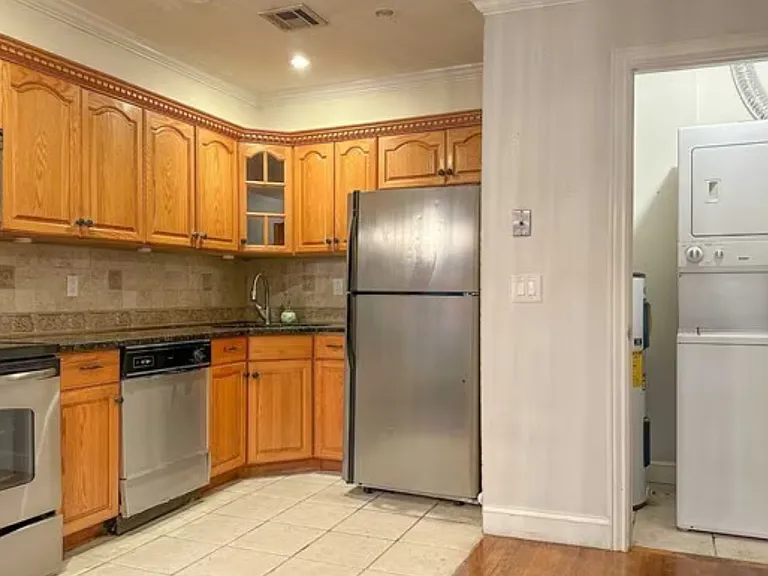 310 Passaic Ave #210 — Photo 3
