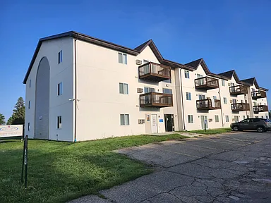 Building 411 Unit #132