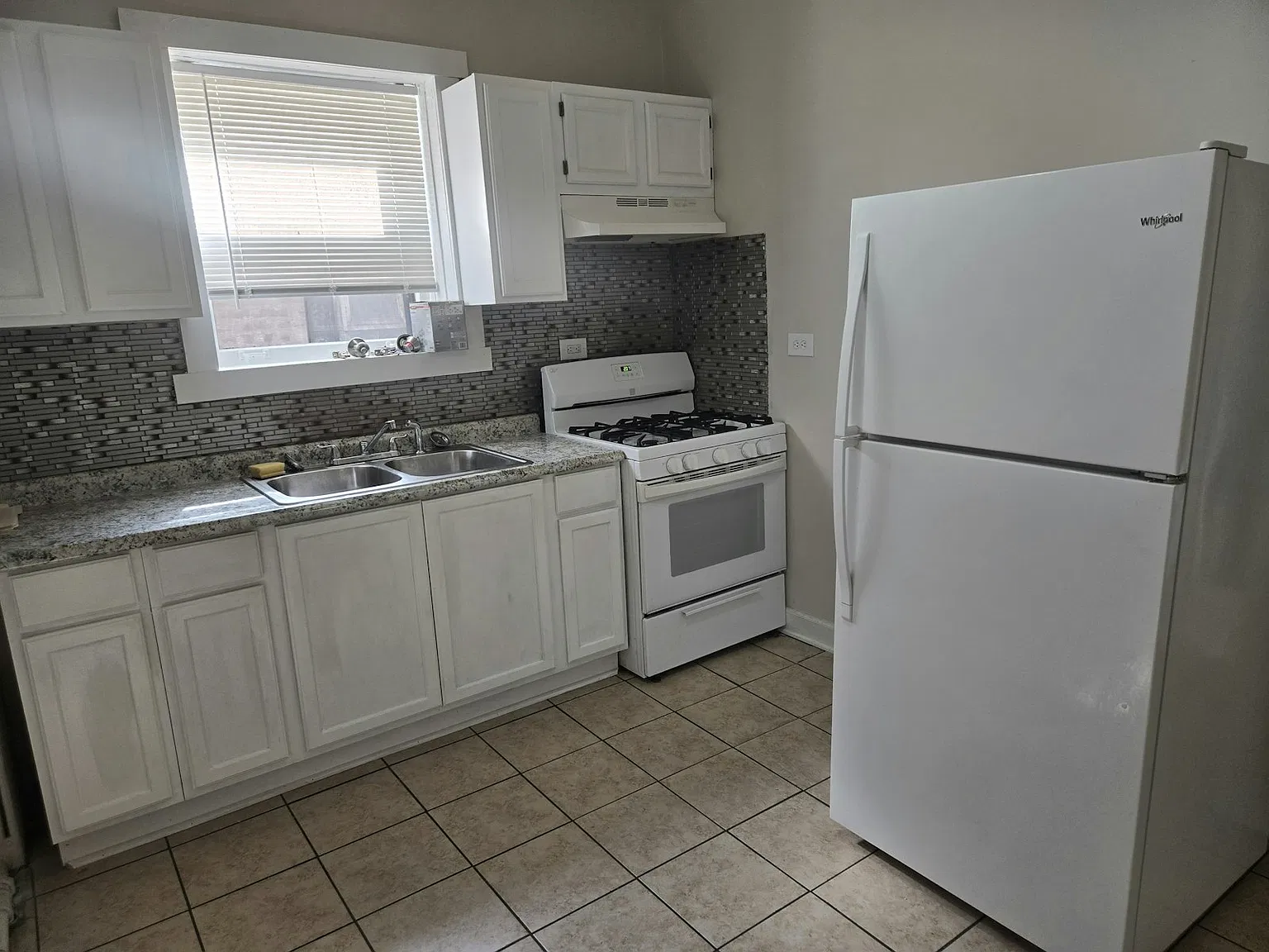 7809 South Marshfield Avenue, Unit 1 — Photo 3
