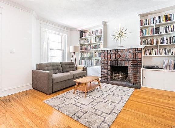 4th image of 22 N Allen Ave
