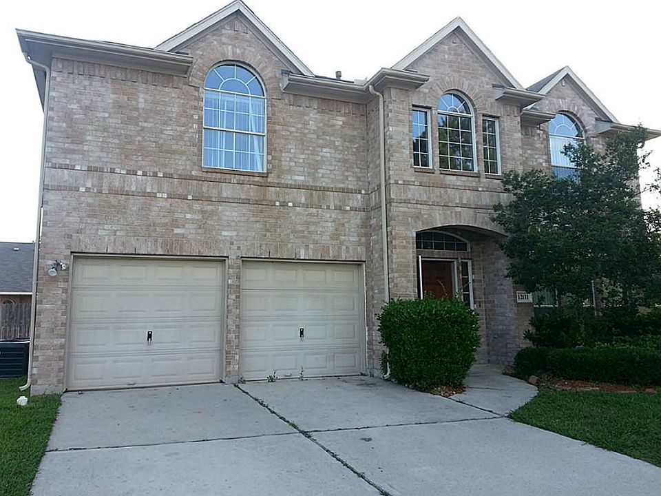 1st image of 12111 N Brenton Knoll Dr