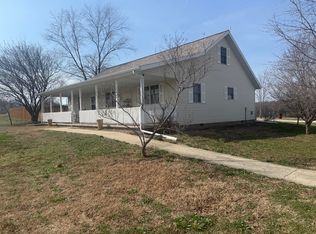 21561 Lawrence 1074, Monett, MO 65708