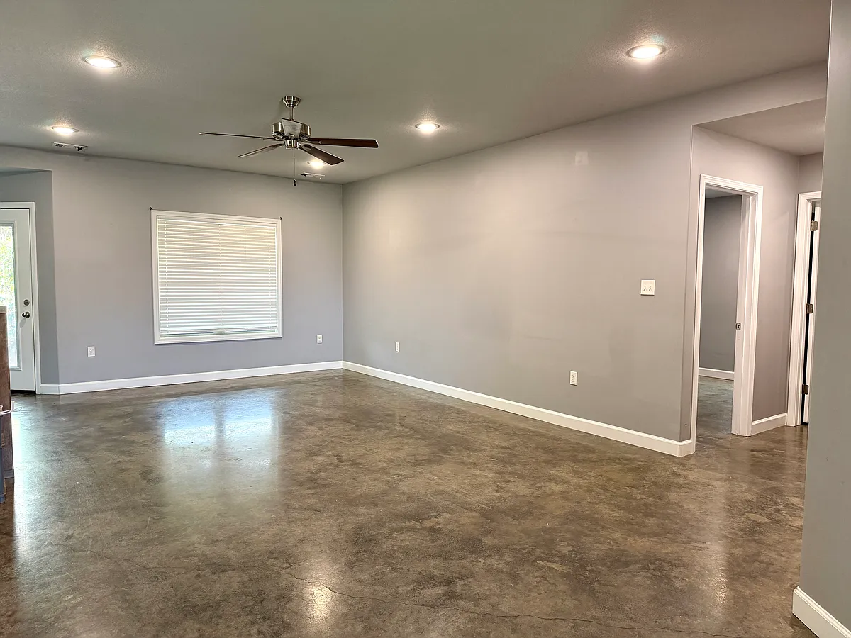 Building Photo - 125 Brookvale Cir