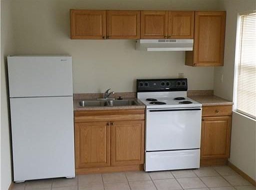 1st image of 5094 J E L Dr APT 11