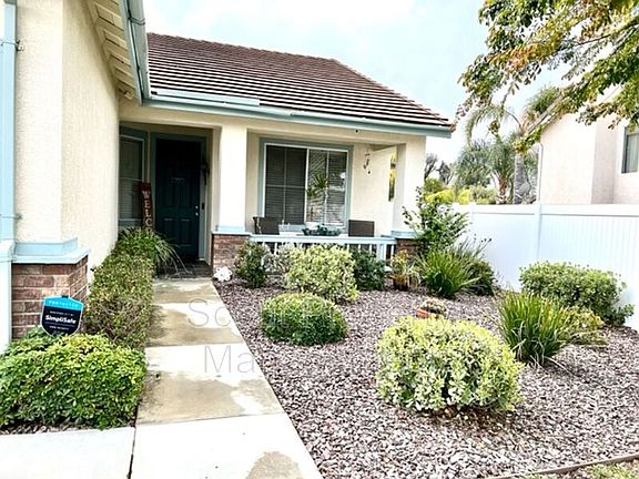 3rd image of 40568 Angelica Dr