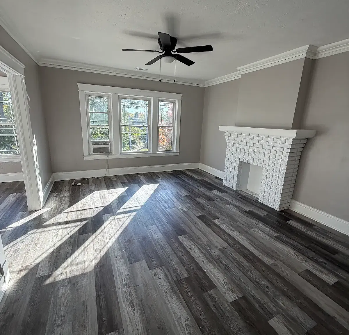 2 bed, 1100 sqft, $1,500 — Photo 2