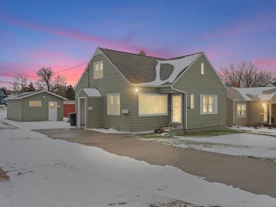 1020 Perkins St, Belle Fourche, SD, 57717
