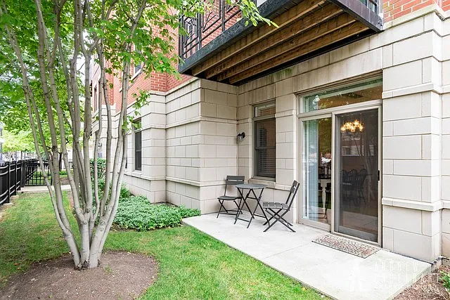 757 W 14th St #1B — Photo 3
