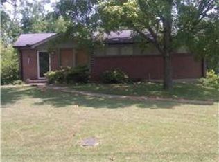 232 Roberta Dr, Hendersonville, TN 37075