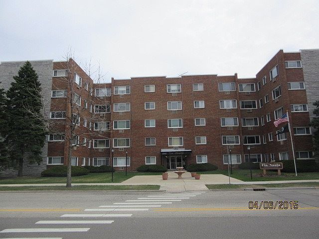 1st image of 222 Madison St Unit 215