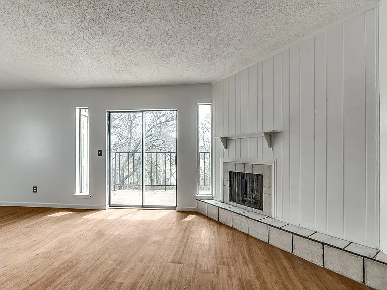 6728 N Meridian Ave #F — Photo 14