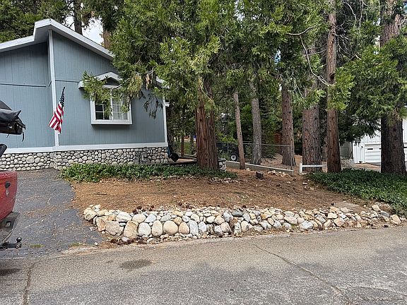 3rd image of 2113 Spring Oak Dr