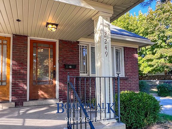 5th image of 2247 E Lambourne Ave #2249