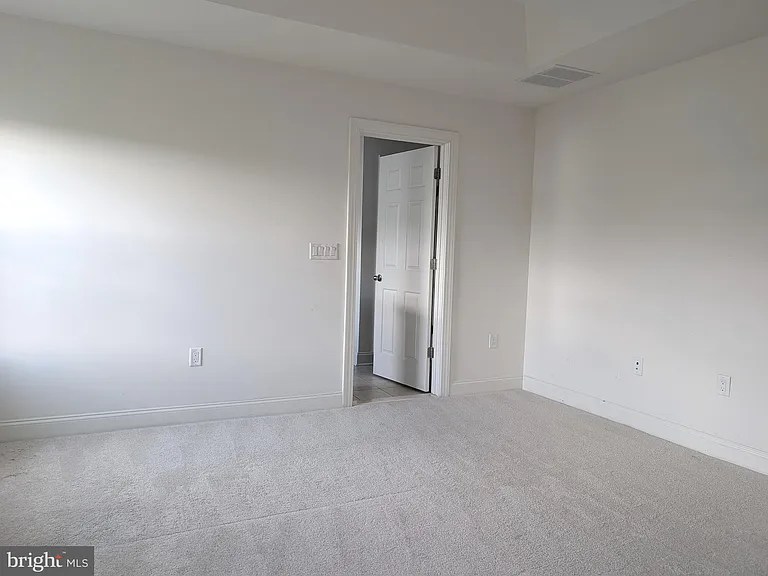 68 Autumn Ln — Photo 7