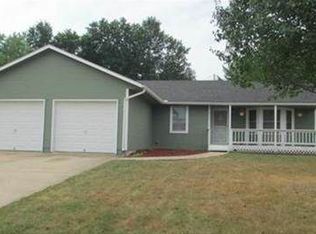 605 E Maple St, Archie, MO 64725