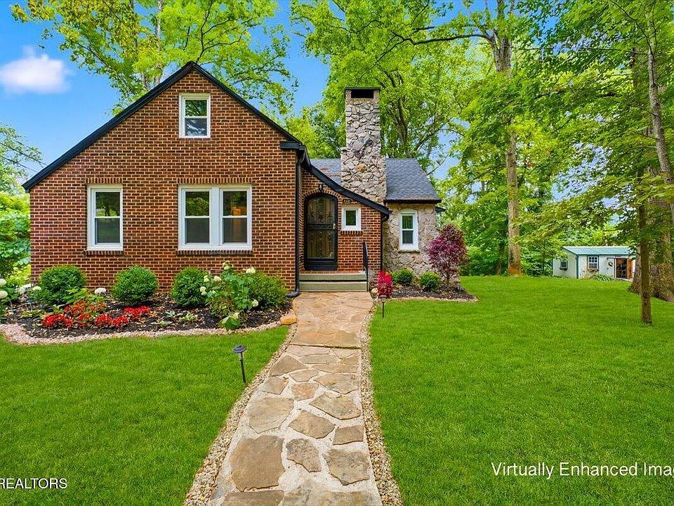 1st image of 5702 Woodburn Dr