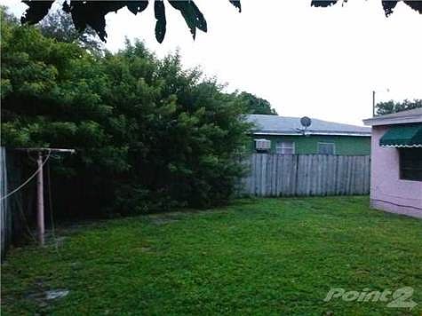3rd image of 16101 NW 18th Ct