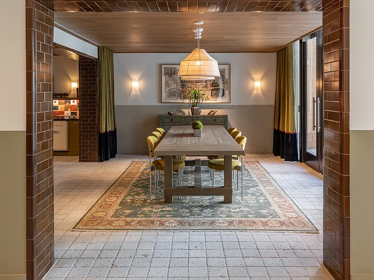 Satisfying Chef's Kitchen