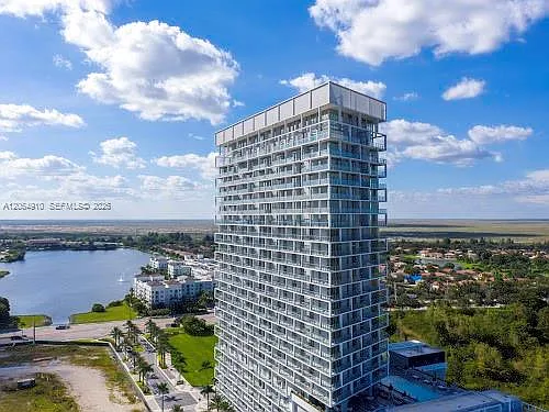 2000 Metropica Way #2009 Photo 1