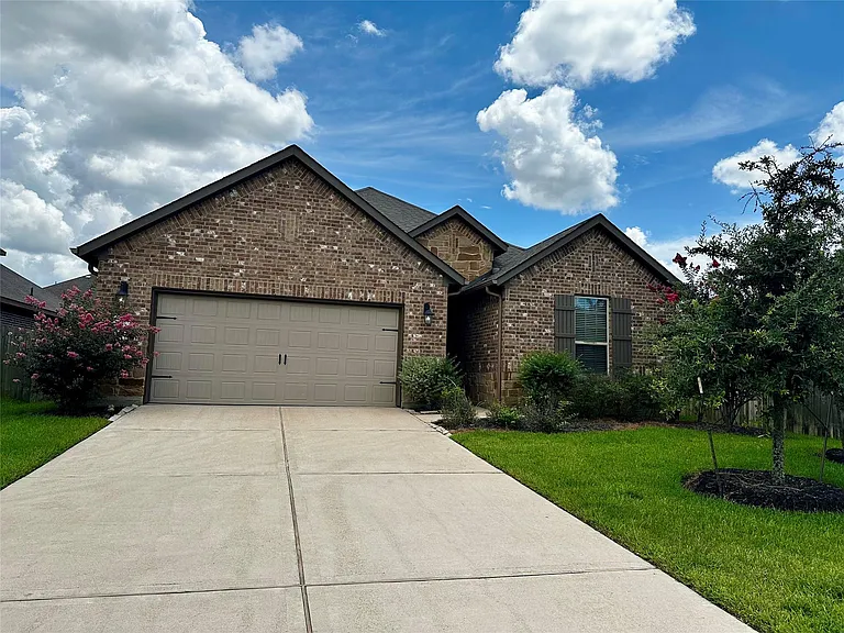 28719 Yellowstone Preserve Dr — Photo 2