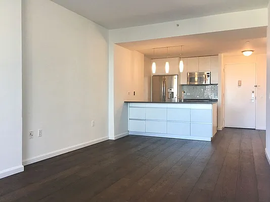 Rented by Realmart Realty LLC | media 37