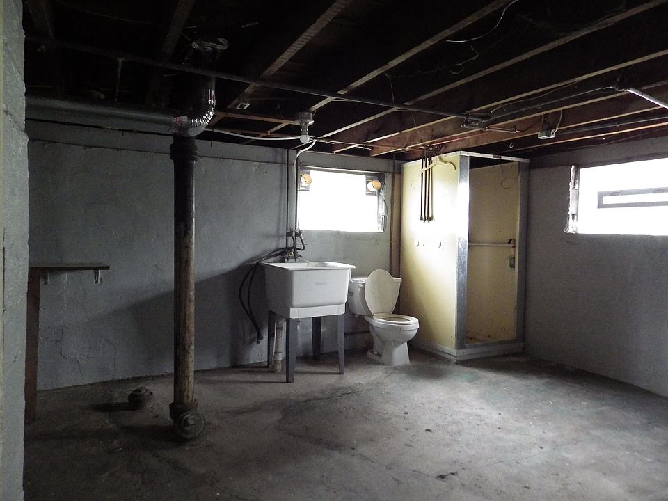 16324 E Ten Mile Rd, photo 28