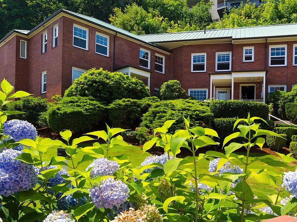 Park Avenue Gardens