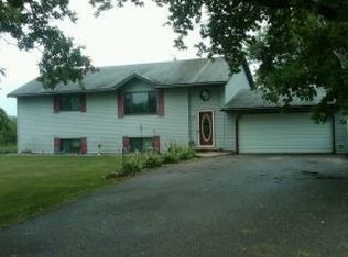 E1823 Crystal Lake Rd, Waupaca, WI 54981