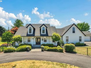 1718 NE Chehalem Dr, Newberg, OR