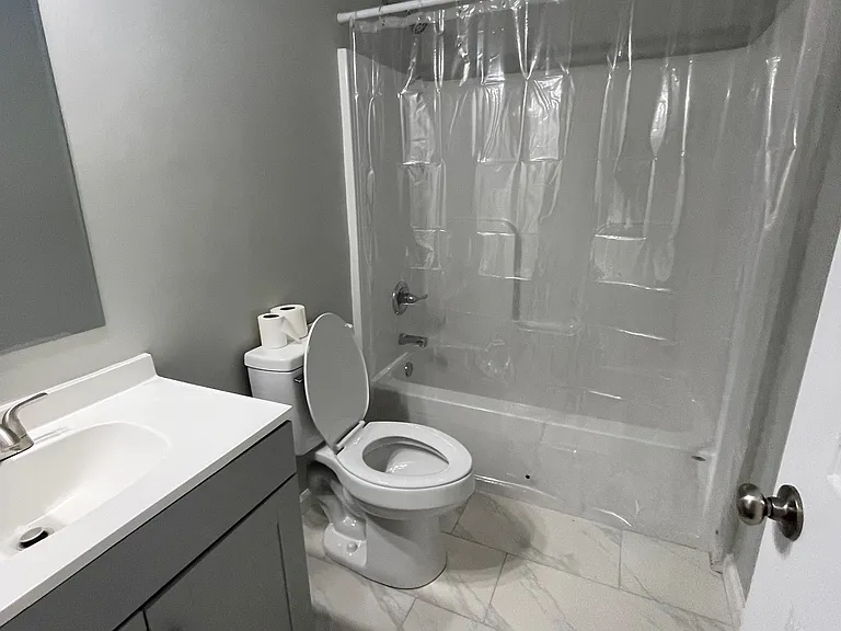 125 E Broadway St #3 — Photo 13