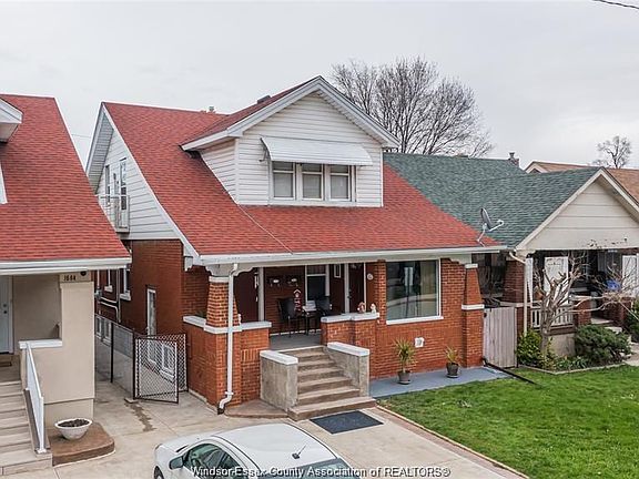 2nd image of 1668 Goyeau St