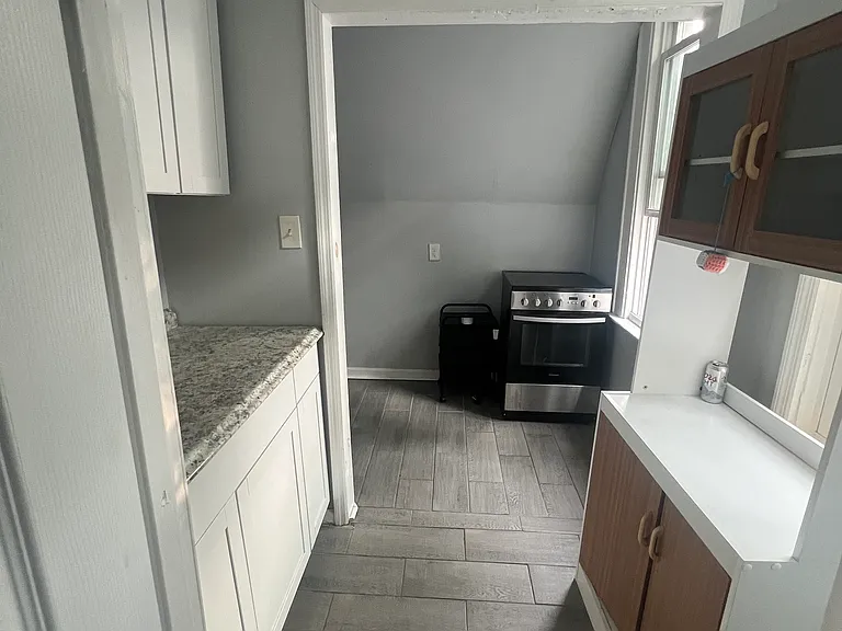 891 S 18th St #3 — Photo 10