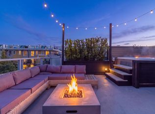 735 W 15th St #234, North Vancouver, BC V7L2S5