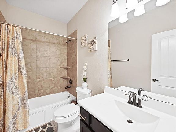 5th image of 4439 Ambrosia Ln