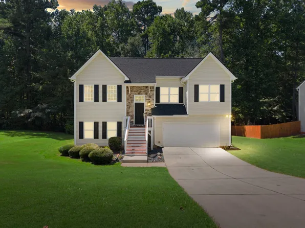 5276 Miranda Way, Powder Springs, GA 30127