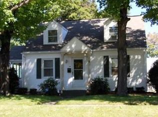 229 Windemere St, Springfield, MA 01104