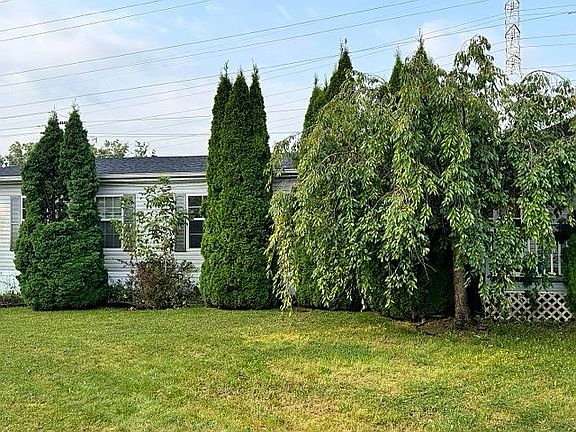 3rd image of 1256 Galloway Cir