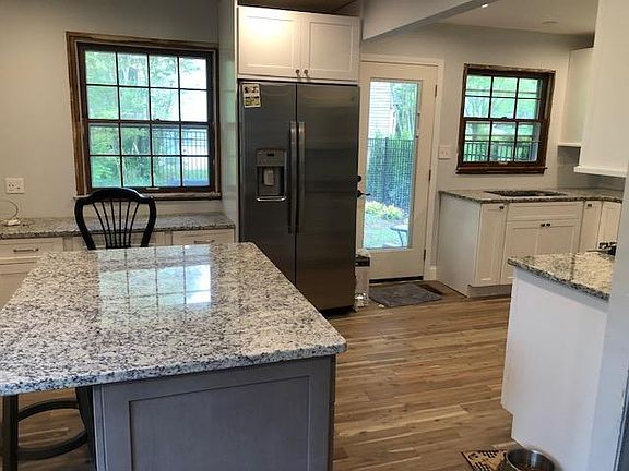 Kitchen with Island