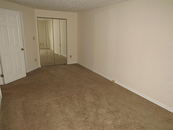 2nd image of 6387 Wedgeview Ln